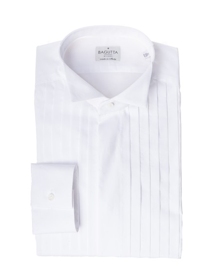 Shop BAGUTTA  Shirt: Bagutta white tuxedo shirt.
Simple wrist.
Pleating on the front.
Hidden buttoning.
Diplomatic collar.
Composition: 100% Cotton.
Made in Italy.. BPARIGIV CN0170-001